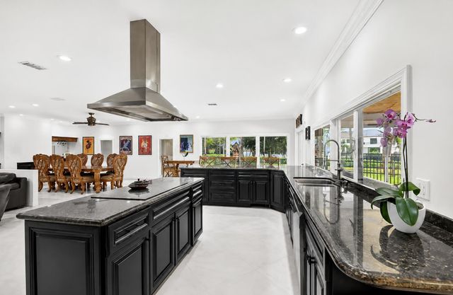 14780 Draft Horse Lane, Wellington, FL 33414