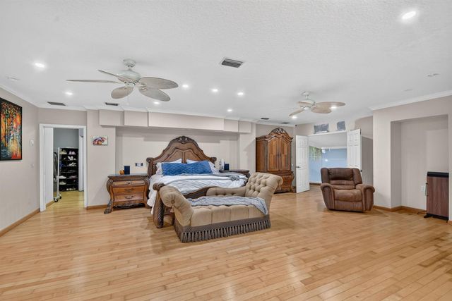 14780 Draft Horse Lane, Wellington, FL 33414