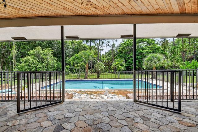 14780 Draft Horse Lane, Wellington, FL 33414