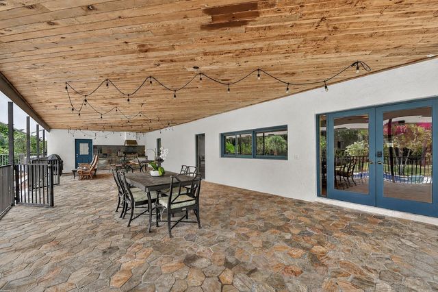 14780 Draft Horse Lane, Wellington, FL 33414