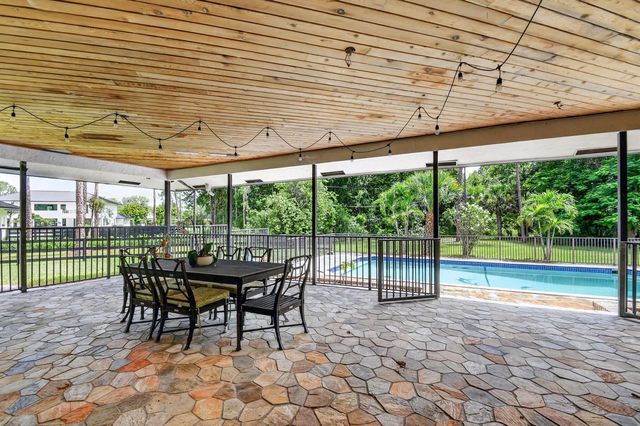 14780 Draft Horse Lane, Wellington, FL 33414