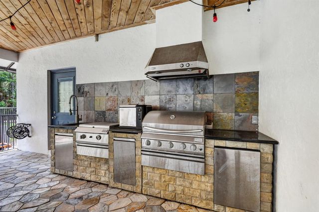 14780 Draft Horse Lane, Wellington, FL 33414