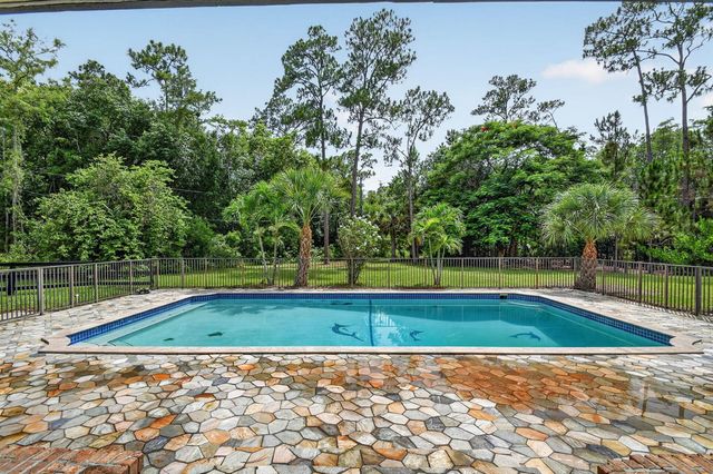 14780 Draft Horse Lane, Wellington, FL 33414