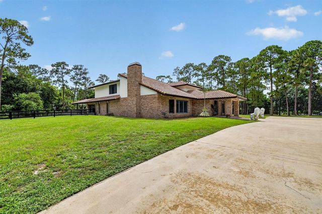 14780 Draft Horse Lane, Wellington, FL 33414