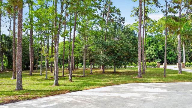 14780 Draft Horse Lane, Wellington, FL 33414