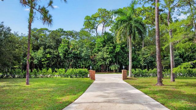 14780 Draft Horse Lane, Wellington, FL 33414