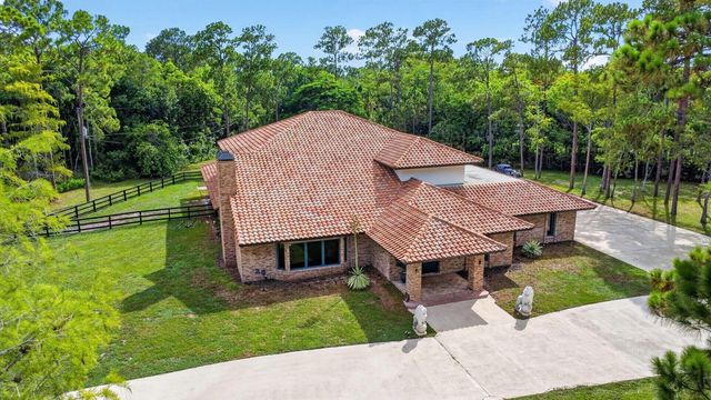 14780 Draft Horse Lane, Wellington, FL 33414