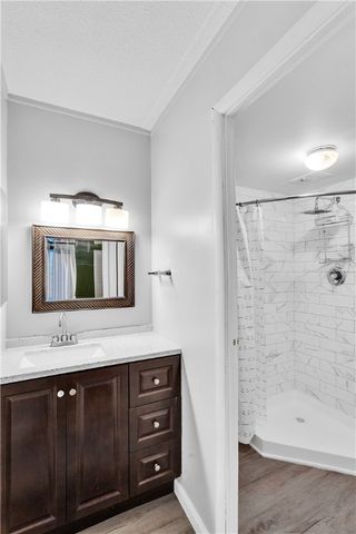 2401 Charlemagne Cir, Ross Twp, PA 15237