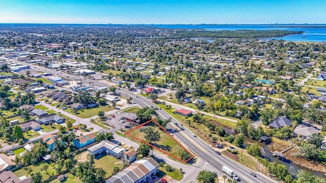 305 Ohio Avenue, Lynn Haven, FL 32444