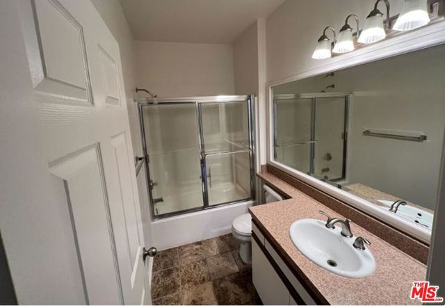 1440 Rexford Drive 105, Los Angeles, CA 90035