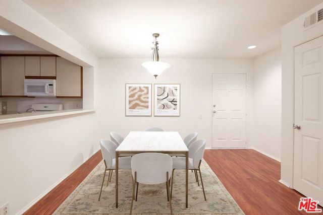 1440 Rexford Drive 105, Los Angeles, CA 90035