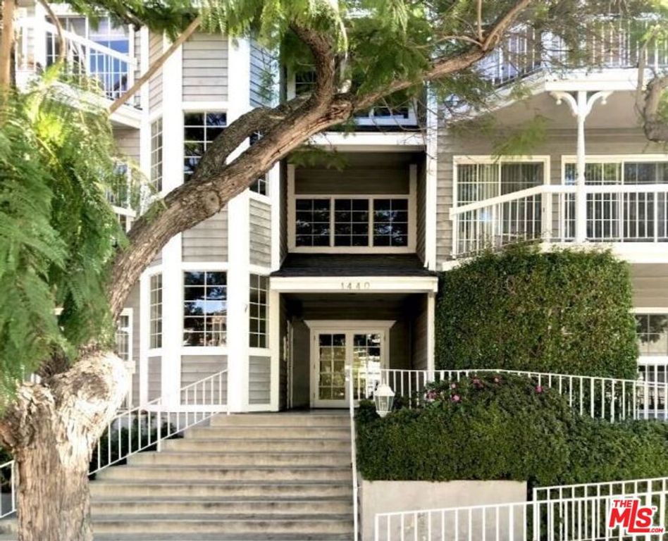 1440 Rexford Drive 105, Los Angeles, CA 90035