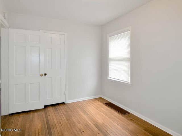 2211 W Sylvania Avenue, Toledo, OH 43613