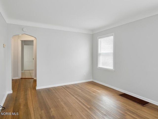 2211 W Sylvania Avenue, Toledo, OH 43613