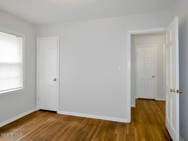 2211 W Sylvania Avenue, Toledo, OH 43613