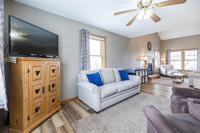 6368 DAR Lane, North East, PA 16428