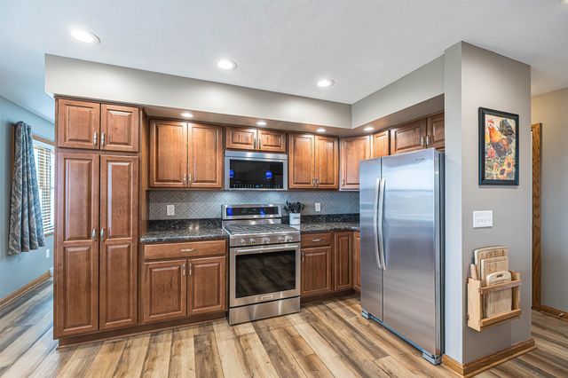 6368 DAR Lane, North East, PA 16428