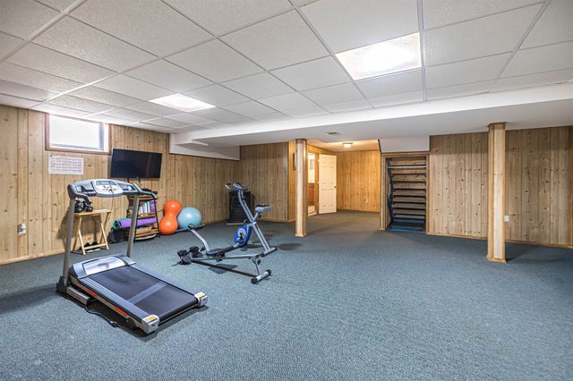 6368 DAR Lane, North East, PA 16428