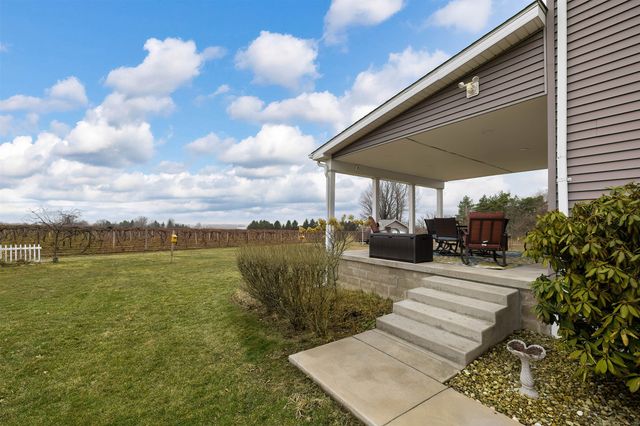 6368 DAR Lane, North East, PA 16428