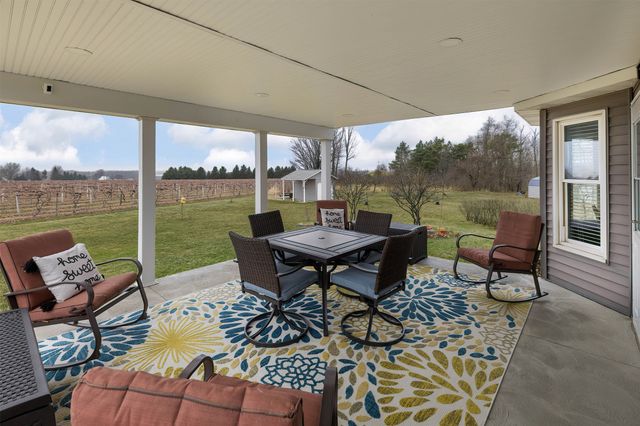 6368 DAR Lane, North East, PA 16428