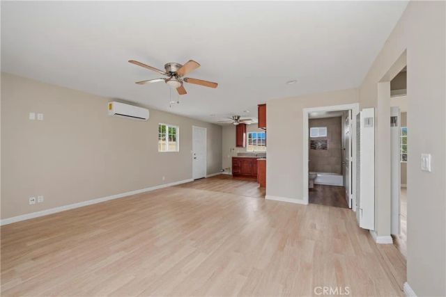 221 Pleasant View, Colton, CA 92324