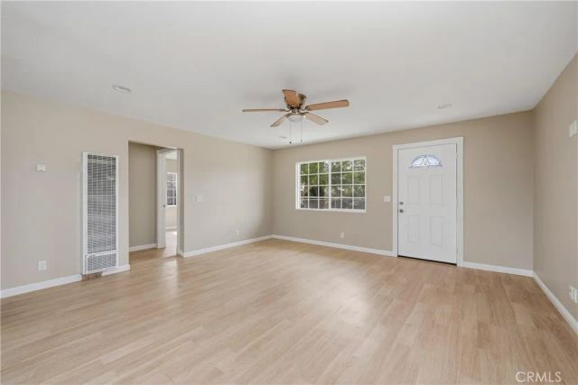 221 Pleasant View, Colton, CA 92324