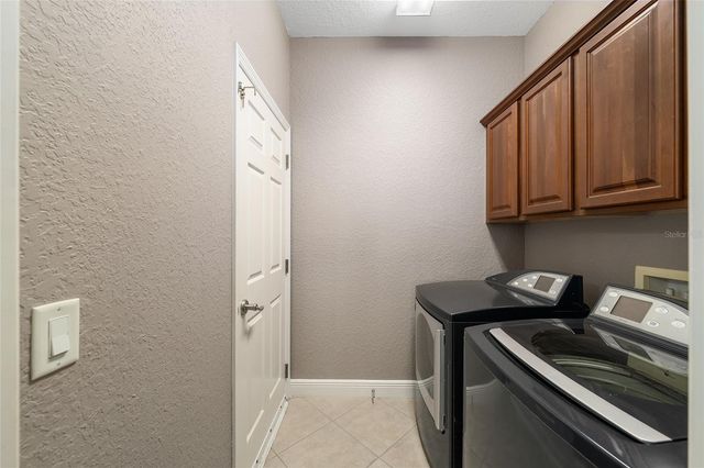 533 INNER CIRCLE, The Villages, FL 32162