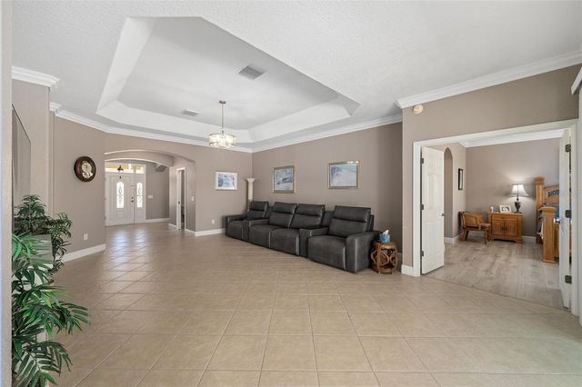 533 INNER CIRCLE, The Villages, FL 32162