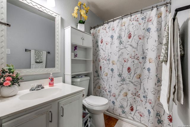 5026 Bending Elms, San Antonio, TX 78247