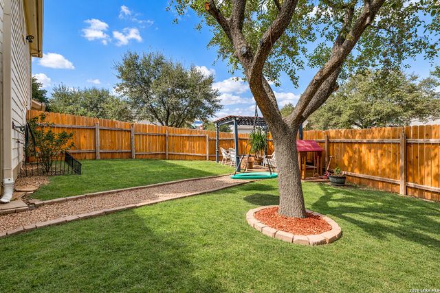 5026 Bending Elms, San Antonio, TX 78247