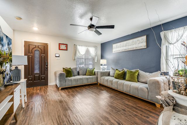 5026 Bending Elms, San Antonio, TX 78247