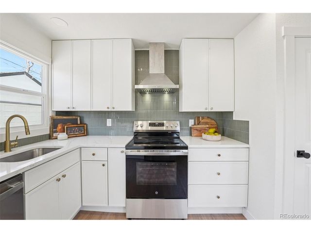 2691 S Hazel Ct, Denver, CO 80219