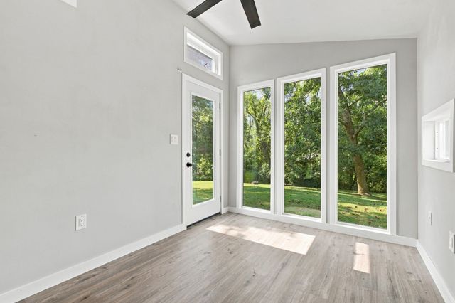 609 Harpeth Pkwy, E, Nashville, TN 37221