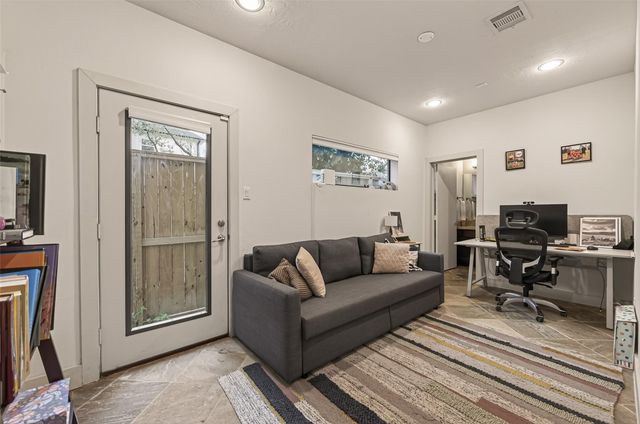 1620 Mcdonald Street, Houston, TX 77007