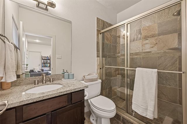 1620 Mcdonald Street, Houston, TX 77007