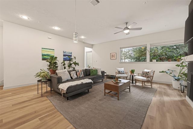 1620 Mcdonald Street, Houston, TX 77007