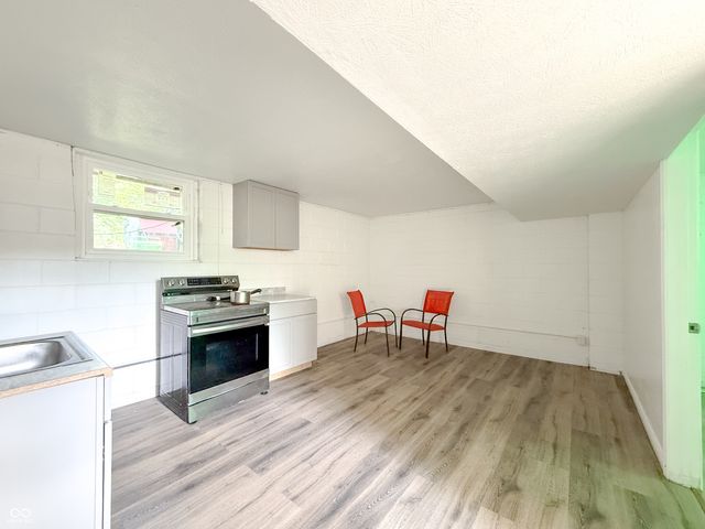 4107 Eisenhower Drive, Indianapolis, IN 46254