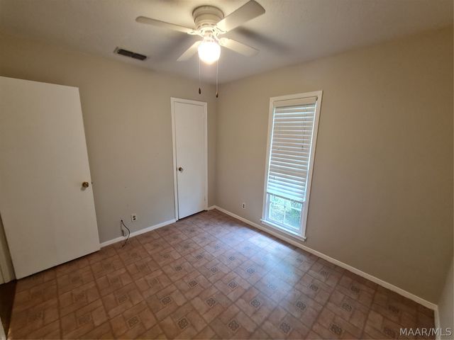 516 Lawndale Lane, Montgomery, AL 36109