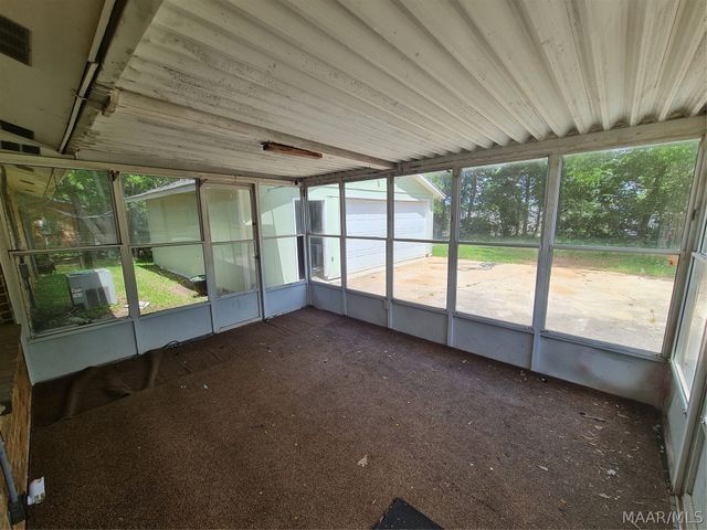 516 Lawndale Lane, Montgomery, AL 36109