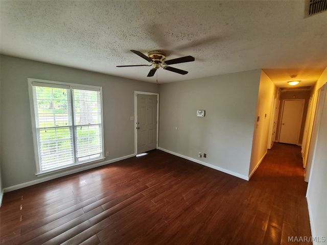 516 Lawndale Lane, Montgomery, AL 36109