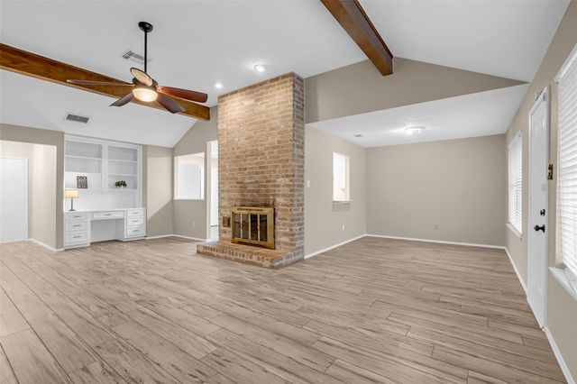 11827 Brook Meadows Lane, Meadows Place, TX 77477