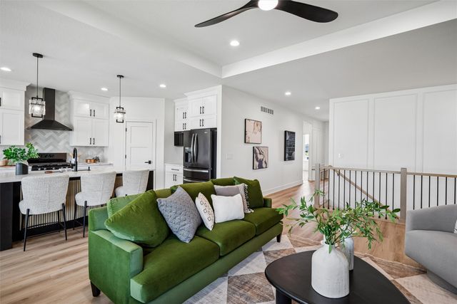 17317 Brookview Drive, Urbandale, IA 50323