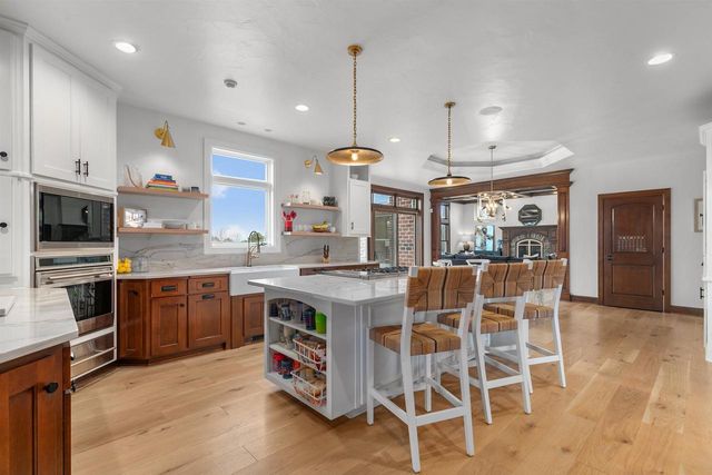 2730 E APPLE HILL BOULEVARD, Appleton, WI 54913