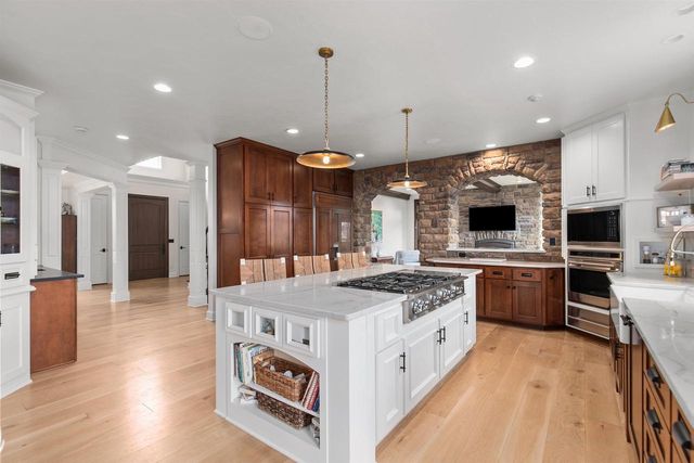 2730 E APPLE HILL BOULEVARD, Appleton, WI 54913