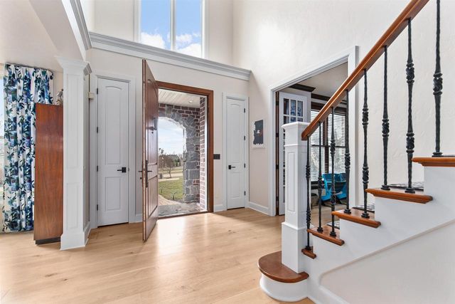 2730 E APPLE HILL BOULEVARD, Appleton, WI 54913