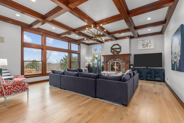 2730 E APPLE HILL BOULEVARD, Appleton, WI 54913