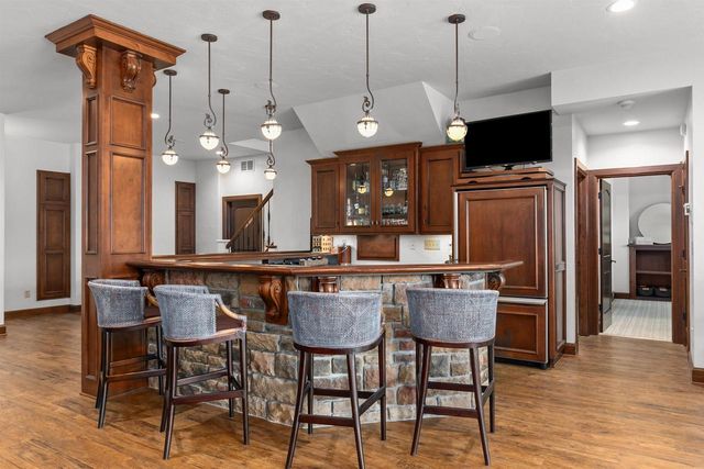 2730 E APPLE HILL BOULEVARD, Appleton, WI 54913