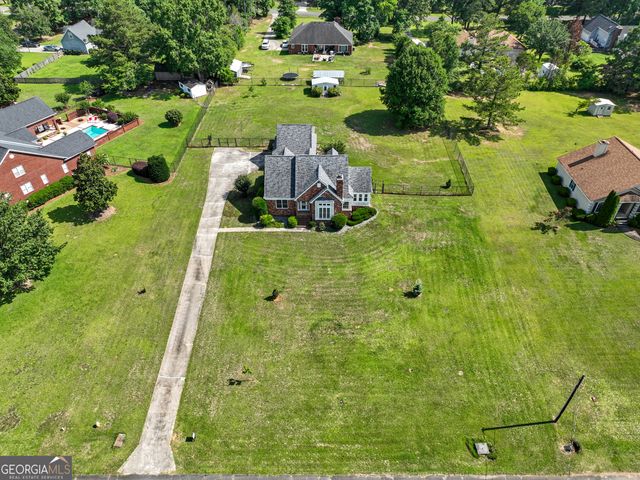 6689 Chriswood Drive, Macon, GA 31216