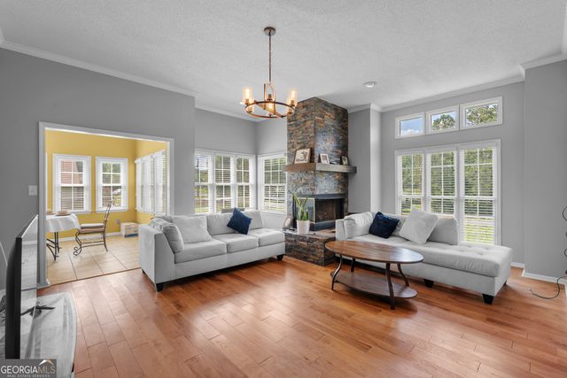 6689 Chriswood Drive, Macon, GA 31216