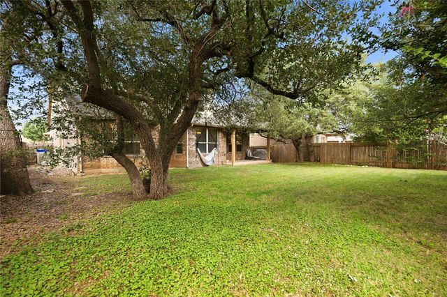305 Lauren TRL, Cedar Park, TX 78613